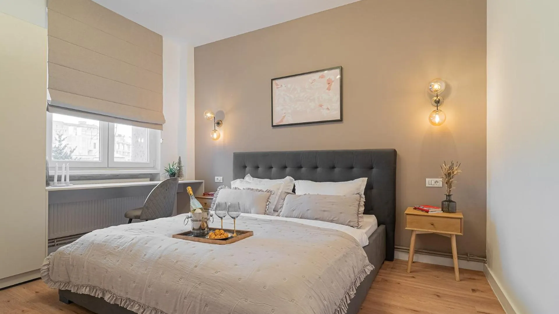 בוקרשט Loggia & Luxe 5Br Penthouse In Universitatii Area