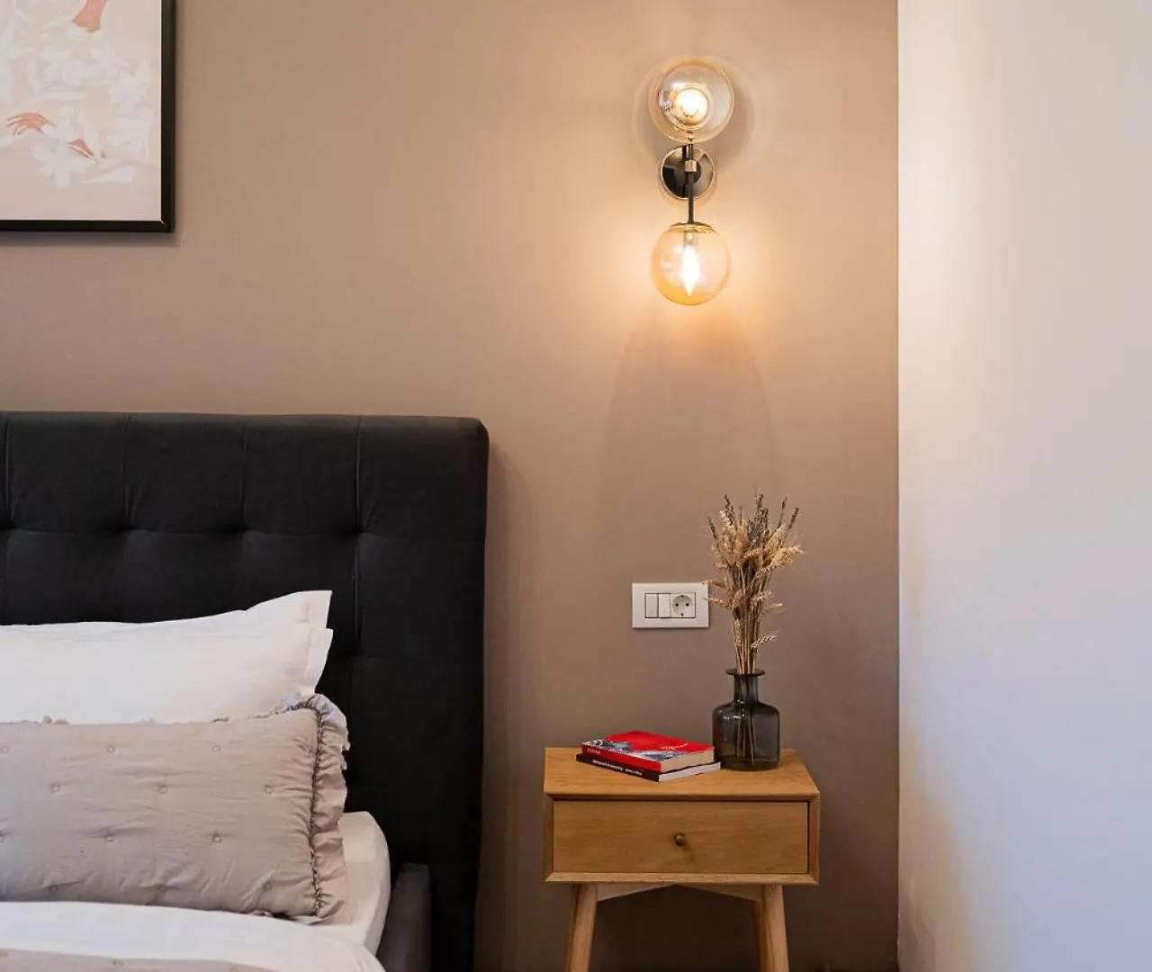 Loggia & Luxe 5Br Penthouse In Universitatii Area Bukarest 0*,