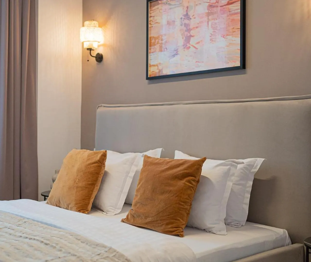Loggia & Luxe 5Br Penthouse In Universitatii Area Bucarest Apartamento